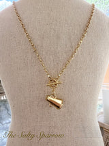 End zone cheer necklace