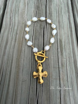 Redemption Pearl Bracelet