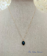 Simple Peacock Pearl Necklace