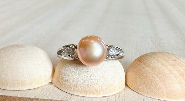 Blush pearl button ring