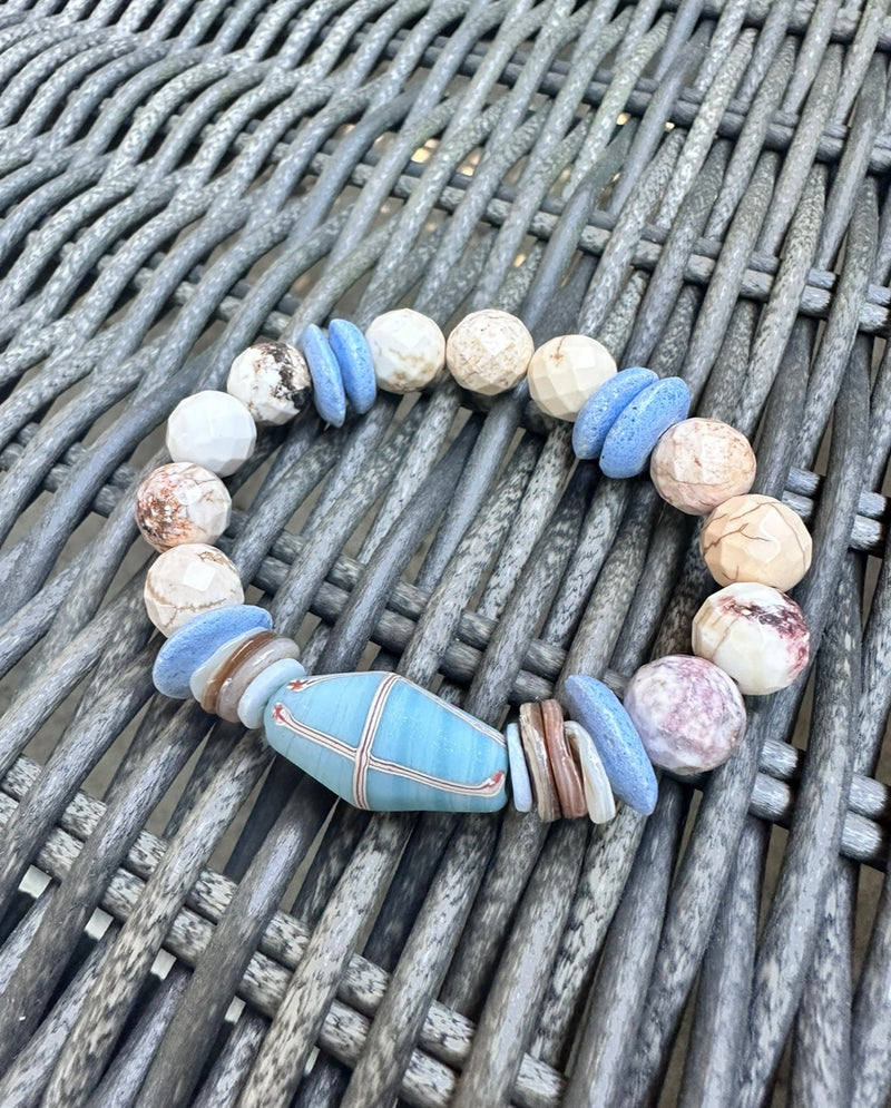 White turquoise/blue African glass bracelet