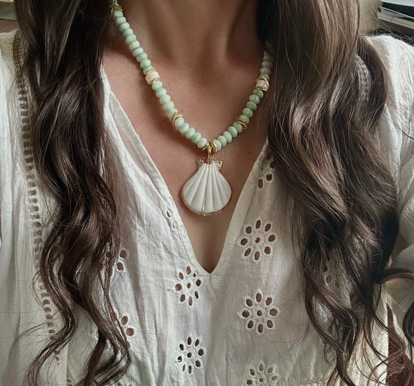 Mint recycled glass scallop shell necklace