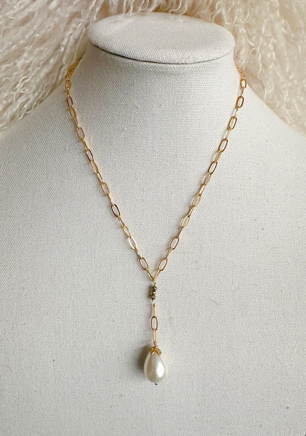Gold chain with Pearl Drop Necklace