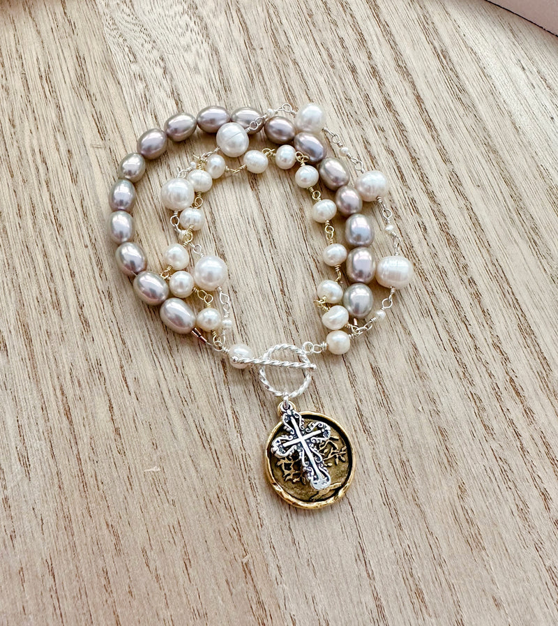 Faith & Pearls Bracelet