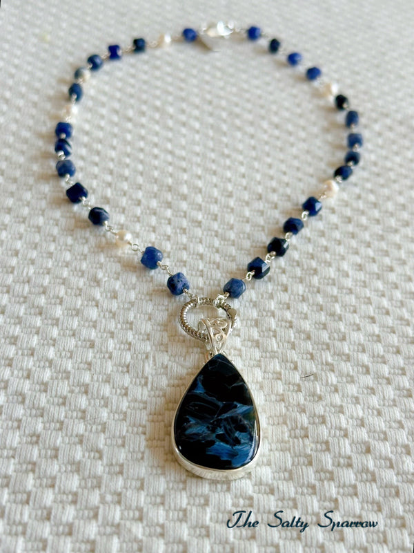 Sodalite Stone & PearlNecklace