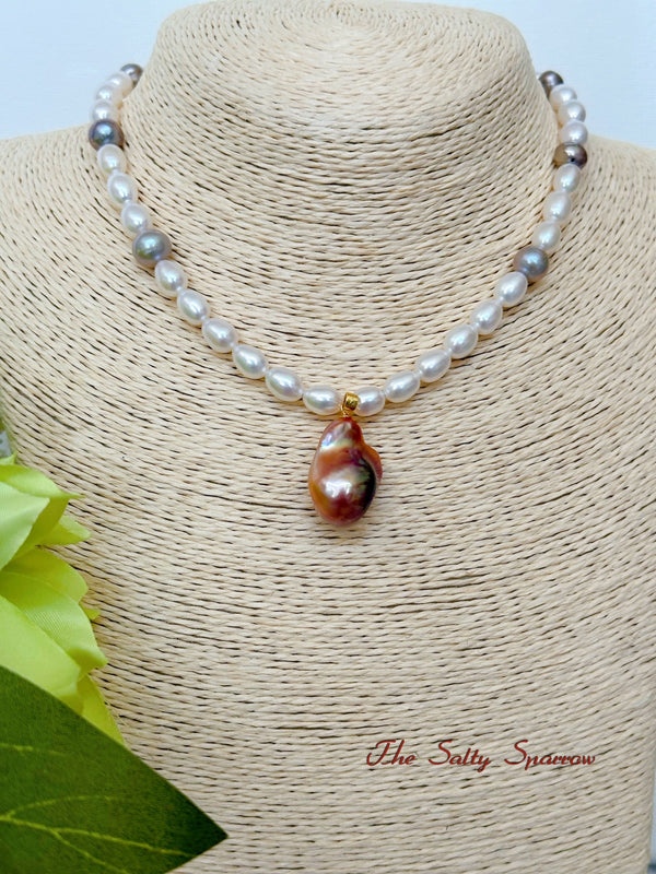 Pearls & Baroque Pearl Necklace