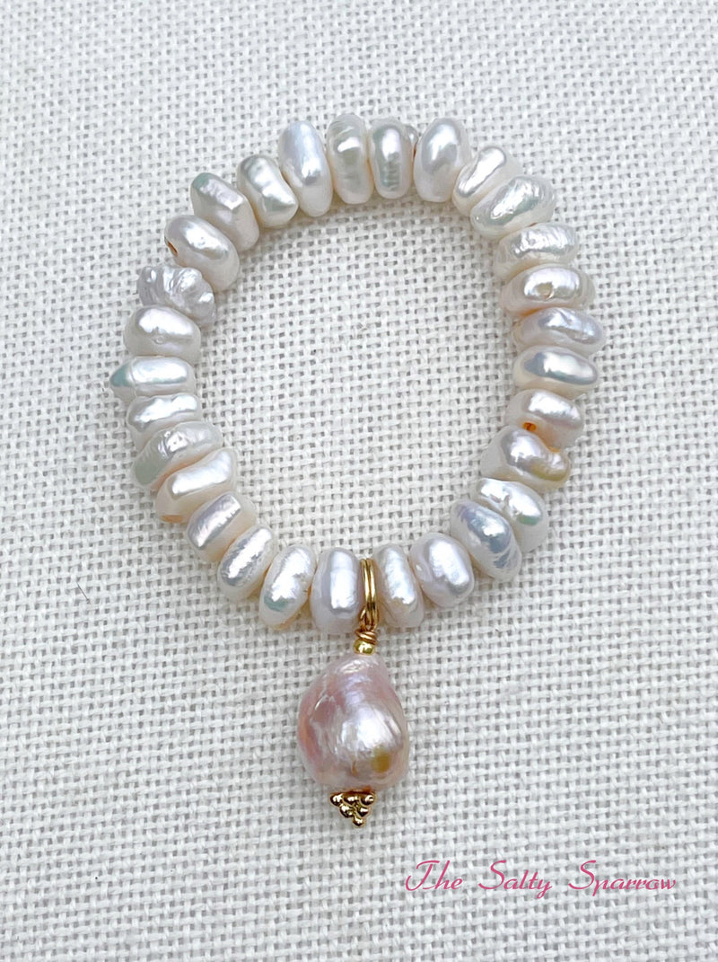 Square Disc Pearl with Baroque Charm Bracelet