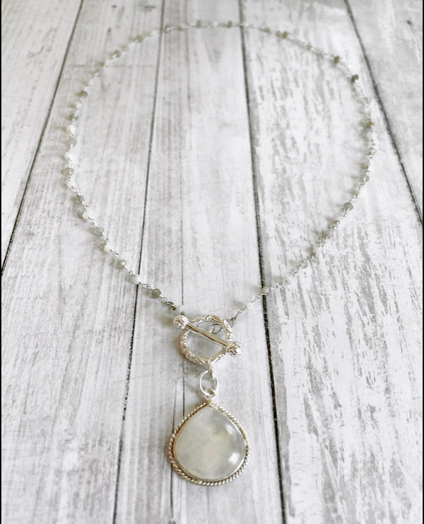 Moonstone & labradorite toggle necklace