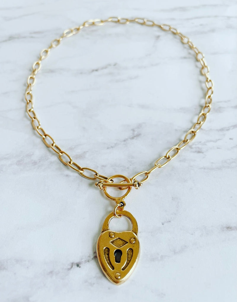 Heart lock chain necklace
