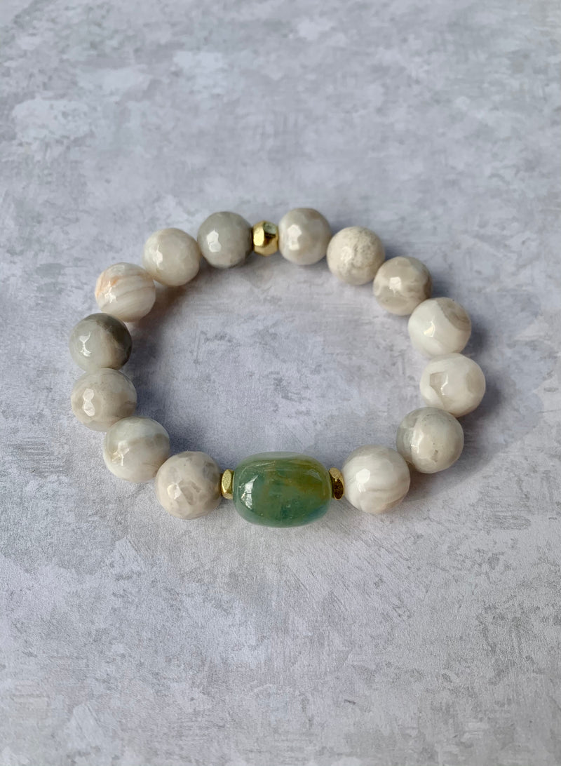 Creamy agate with green agate focal