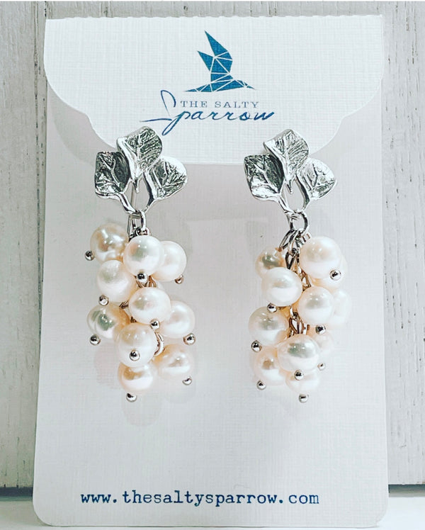 Cluster pearl earrings