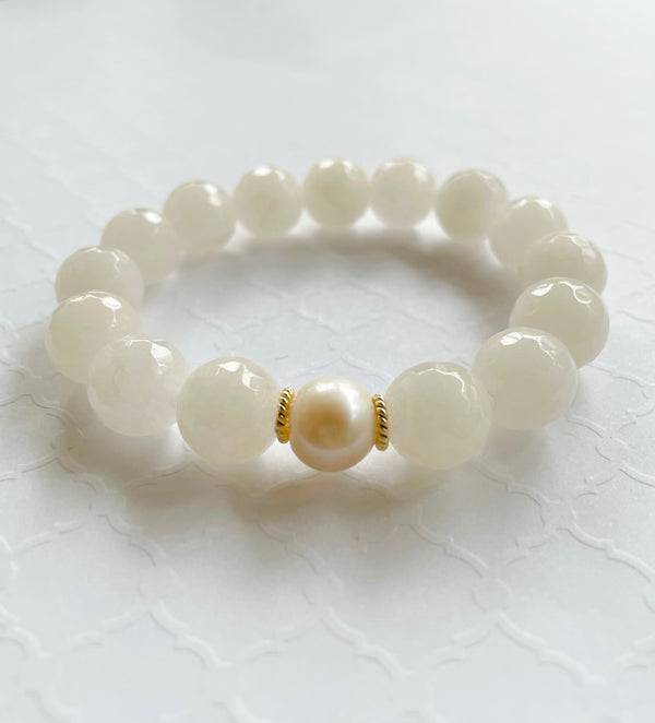 Mystic white moonstone with white freshwater pearl