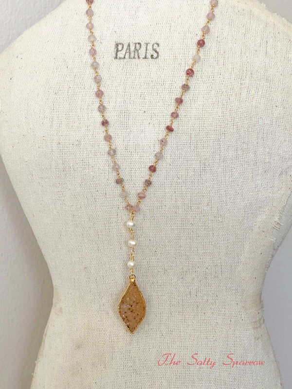 Strawberry Delight & Pearl Necklace with Druzy Pendant
